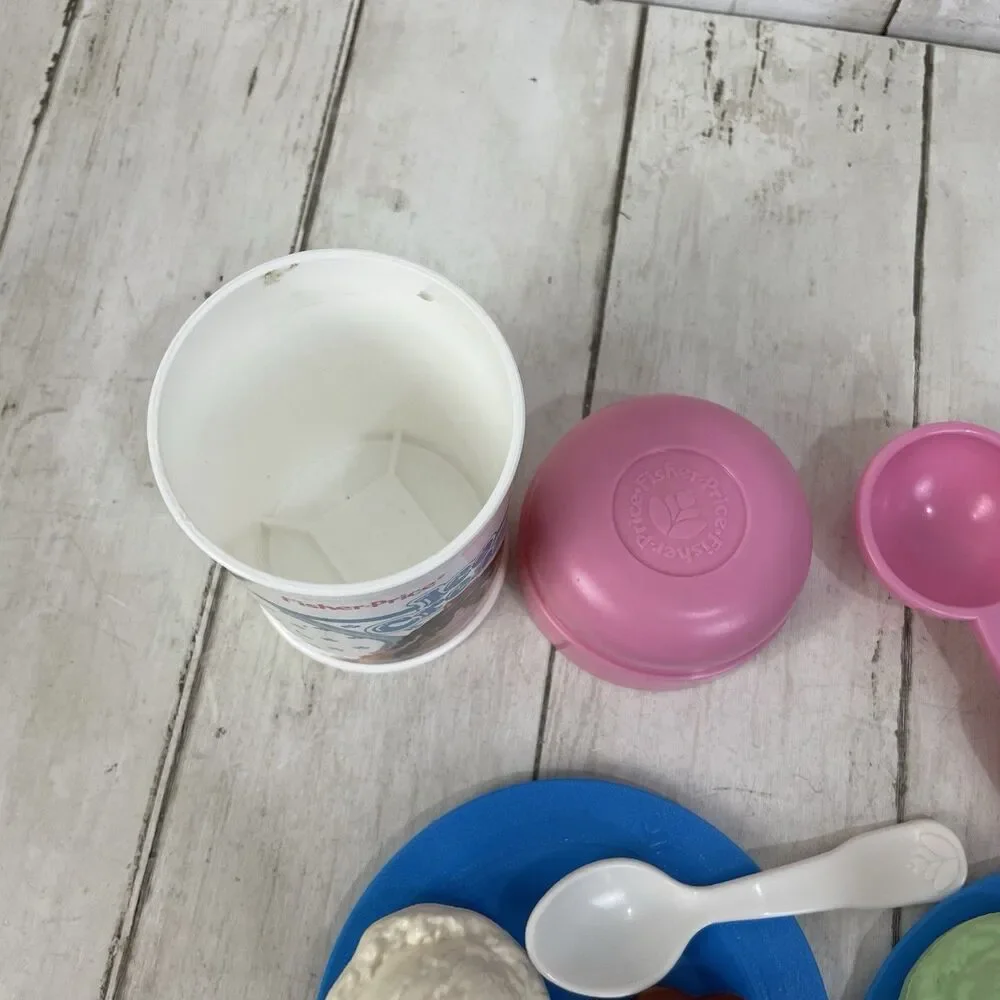Vintage Fisher Price Fun with Food Ice Cream & Cookies Set Plates Spoons 1987